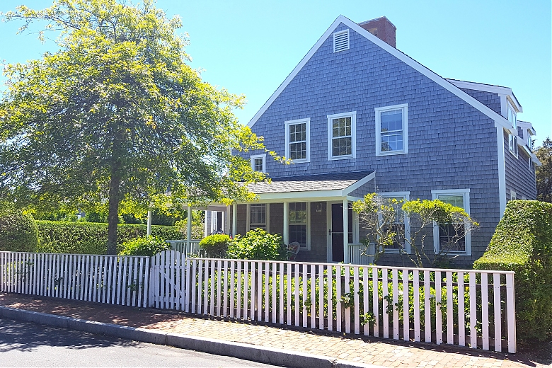 16 Washaman Avenue Nashaquisset Nantucket Rentals Vacation