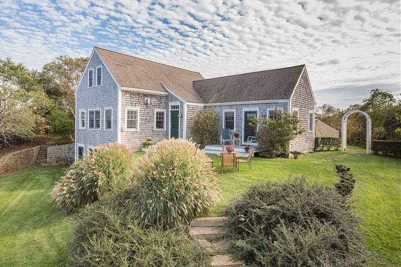 4 RoadHouse Nantucket Rentals Vacation Rental House