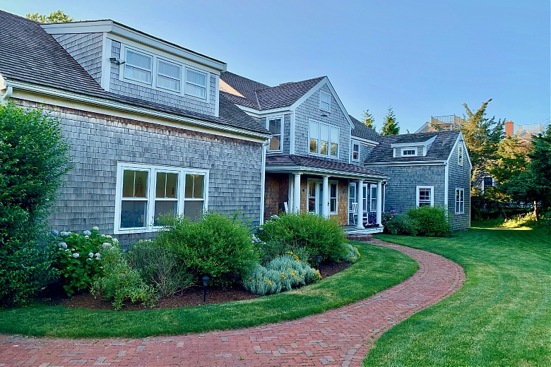 30 Monomoy Road Nantucket, MA Rental House