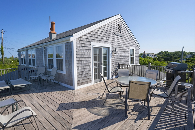 2 Squam Road Nantucket, MA Rental House